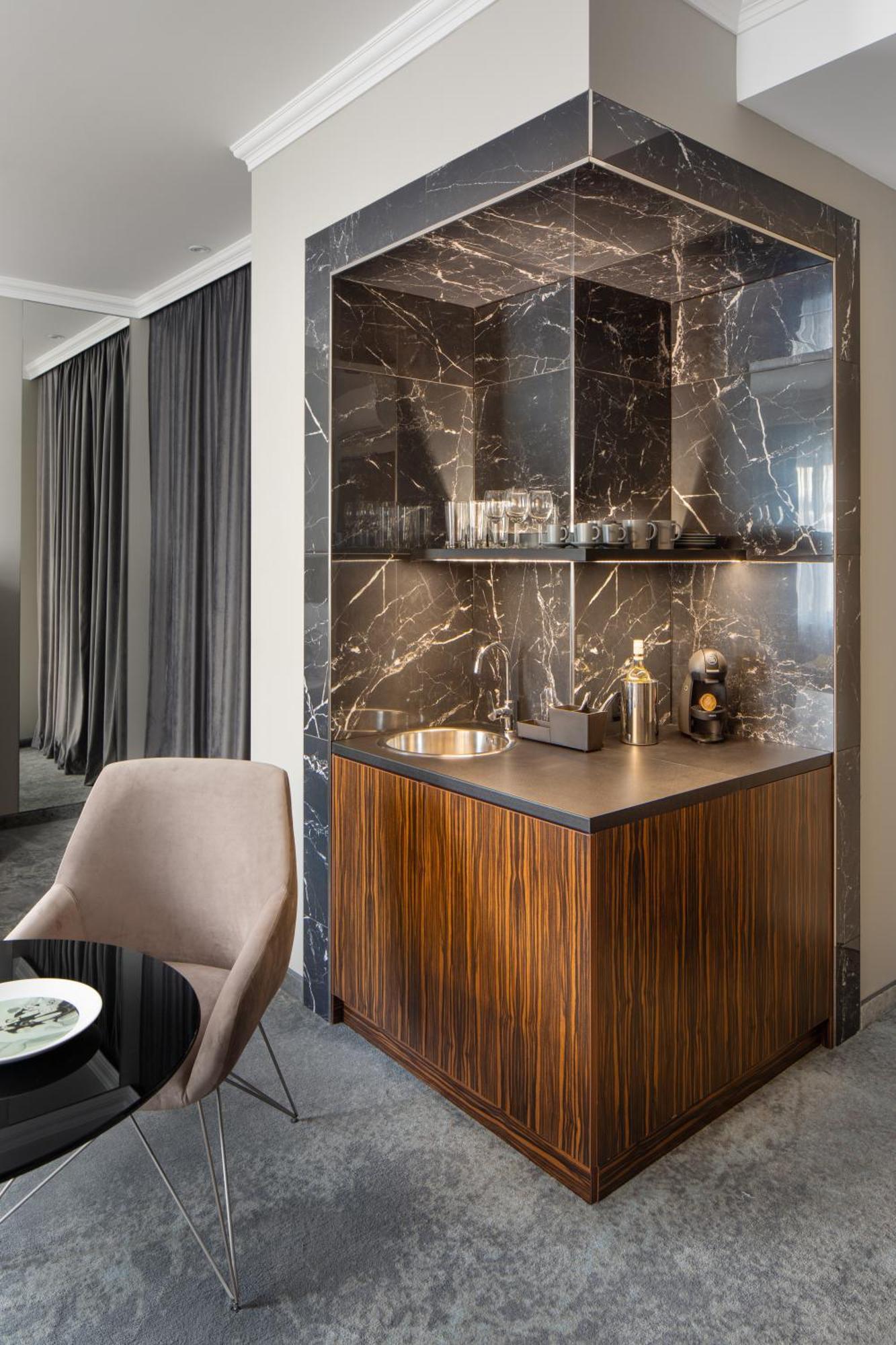 Mamaison Chain Bridge Hotel Budapest